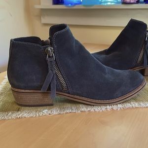Dolce vita Sutton suede booties black size 11